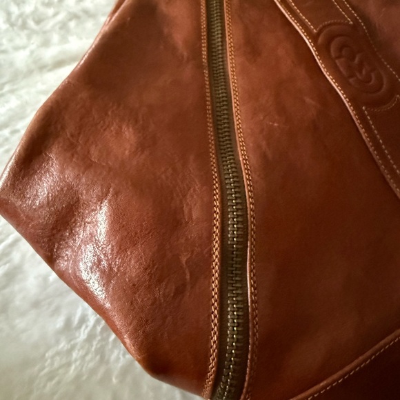 Marino Orlandi Embossed Leather Logo Sling Backpack Convertible Handbag - Picture 12 of 12